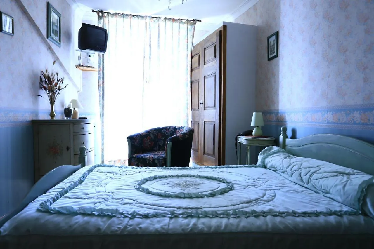 Le Baldaquin Bed & Breakfast Moustiers-Sainte-Marie